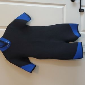 mens sz l shorty contempro neoprene wetsuit
